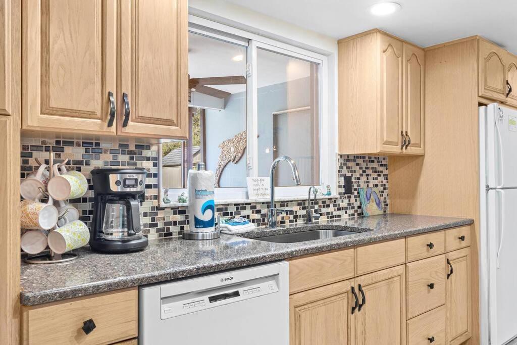 Perfect For Family Gatherings With A Heated Pool! - Clearwater'S Clear Choice Exterior photo